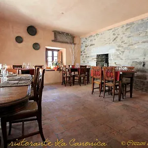  Bed & Breakfast La Canonica Room's